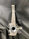 1044316-00-F - Кулак передній правий tesla model 3 1044316-00-e