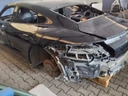 Porsche taycan 4s седан задня чверть права ліва задня планка ванни