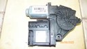 2008- 5D - Электродвигатель правого стеклоподъемника vw touran ii 5k0959792 1t0959702r