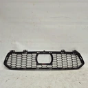 Bmw m5 f90 lci лифт передний бампер центральная решетка радиатора передний 51118080602