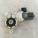 Dodge ram 1500 09- правий передній двигун usa cm09275