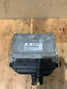 Двигун комп'ютер контролер vw golf v 5 1.6 mpi 06a906033ca