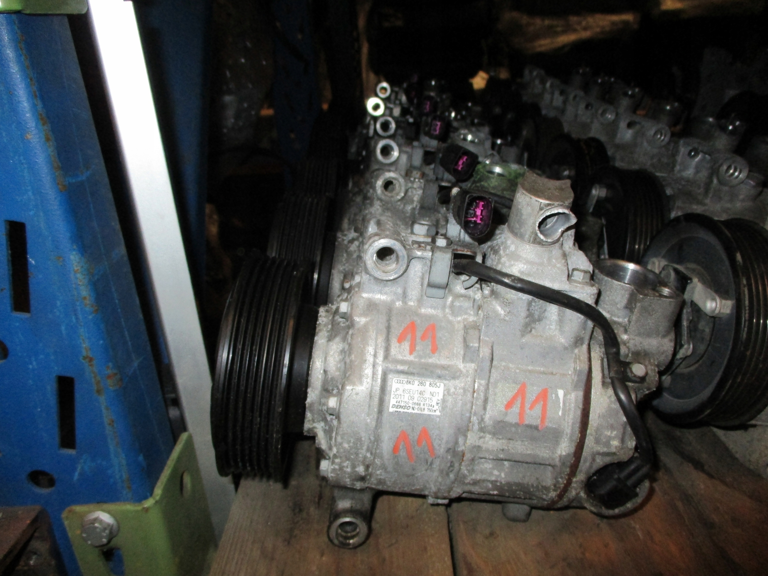 8K0 260 - 11.КОМПРЕСОР КОНДИЦІОНЕРА AUDI 8K0260805J