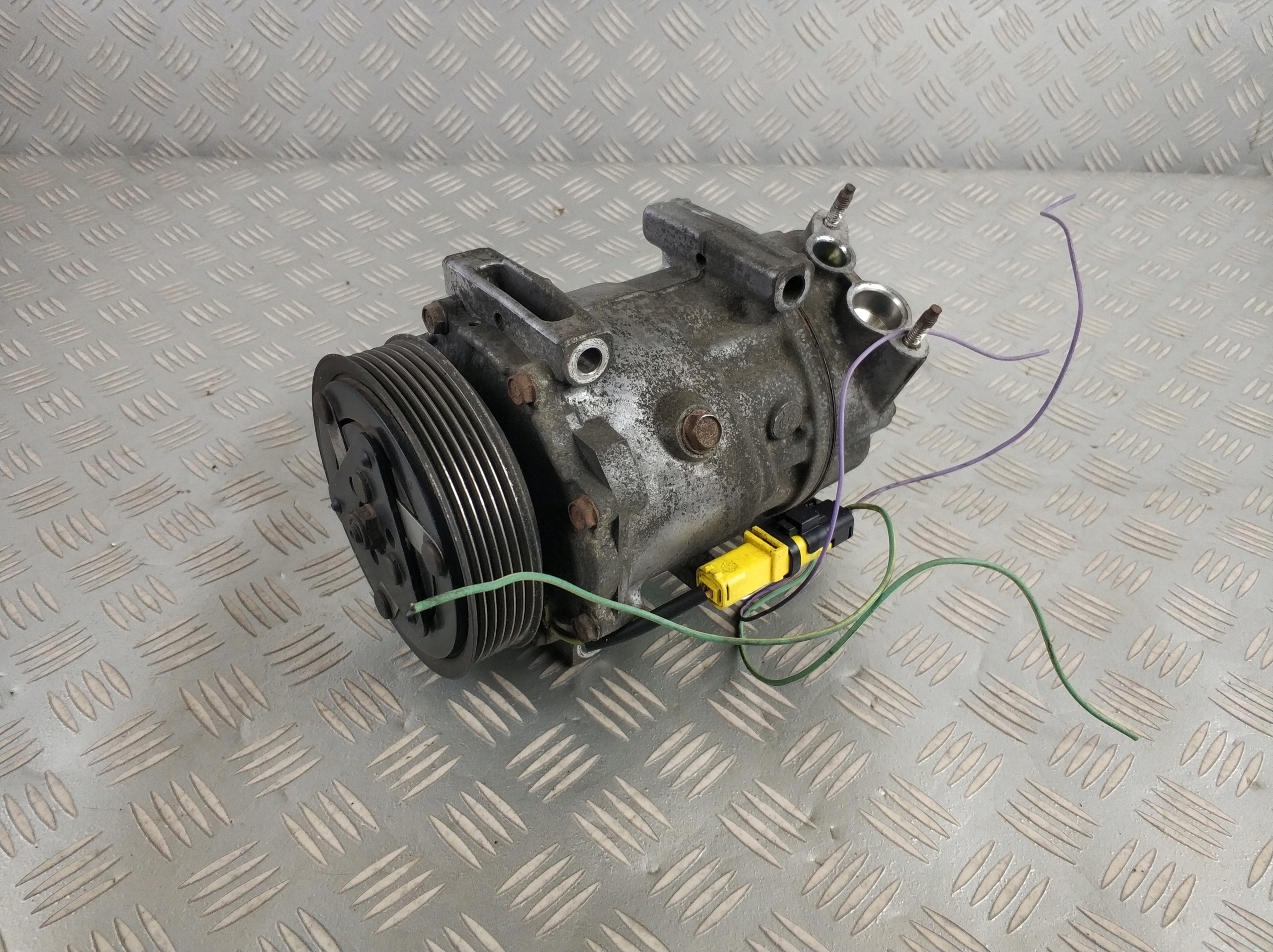 9651911480 - 1309f компресор кондиціонера PEUGEOT 307 1,6 HDI