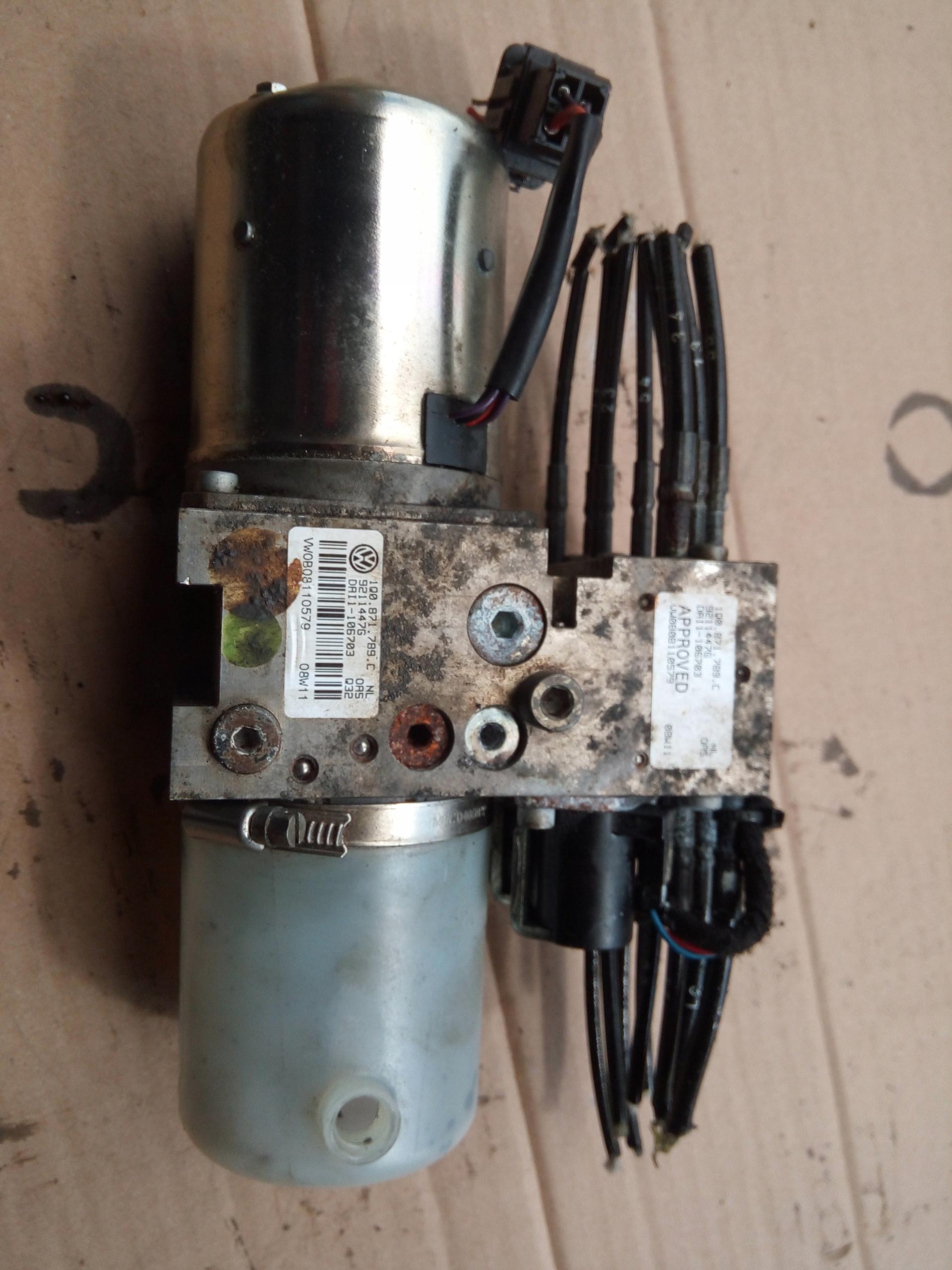 1q0871789c насос привода крыши VW EOS