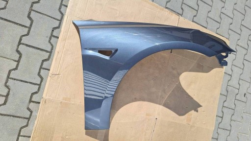 UIO296 - Tesla 3 передний правый брызговик pmng