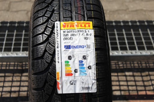 1x 205/50R17 93H XL PIRELLI WINTER SOTTOZERO 210 SERIE II 2 MOE RSC 22r