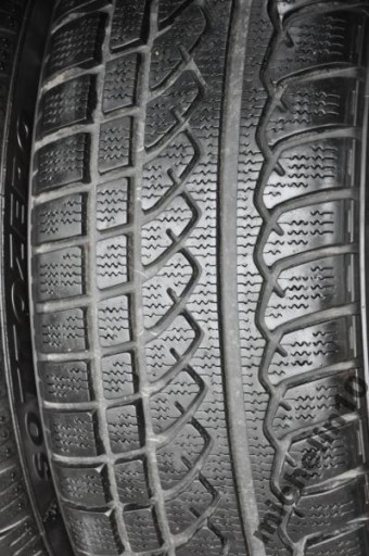 1x 205/55R16 YOKOHAMA AVS ЗИМА 94Ч