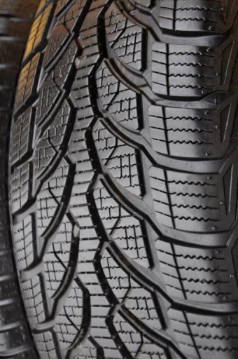 1x 205/60R16 Bridgestone BLIZZAK LM-32 96H