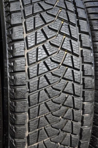 1x 225/60R17 BRIDGESTONE BLIZZAK DM23 99Q