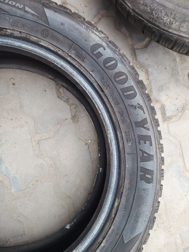 1x Goodyear UltraGrip 8 195/55/16