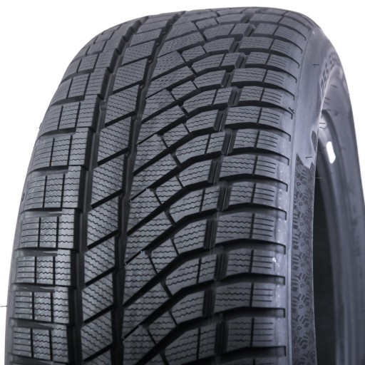 1x ШИНА 235/50R18 Falken Eurowinter HS02 PRO