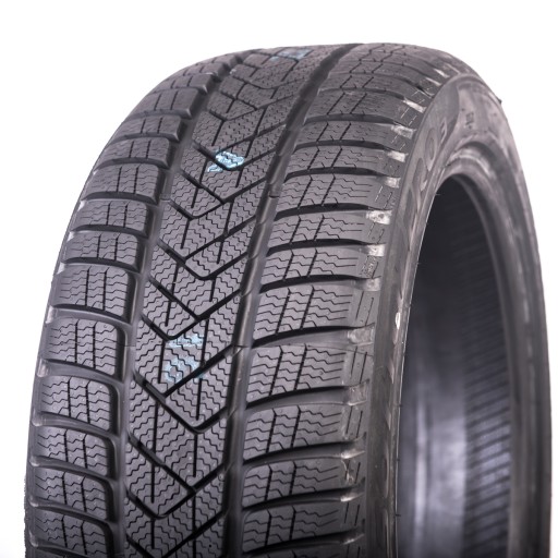 1x ЗИМОВА ШИНА 195/55R17 Pirelli SNOWCONTROL 3