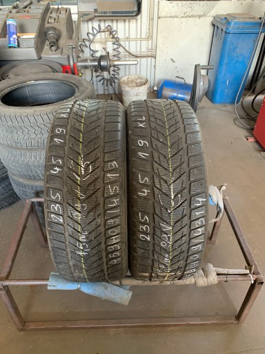 2 ШИНИ 235/45R19 XL VREDESTEIN WINTRAC XTREME S