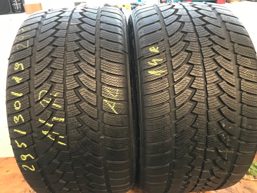 2 зимние шины Continental Nokian Tyres WR 295/30R19 100 V