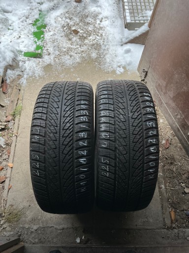 2 шины 225/40R18 Goodyear UltraGrip 8 Performance MO Варшава