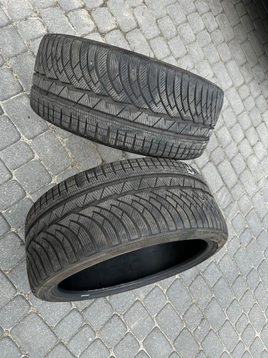 2 Зимова резина Michelin 2021 235/35r19