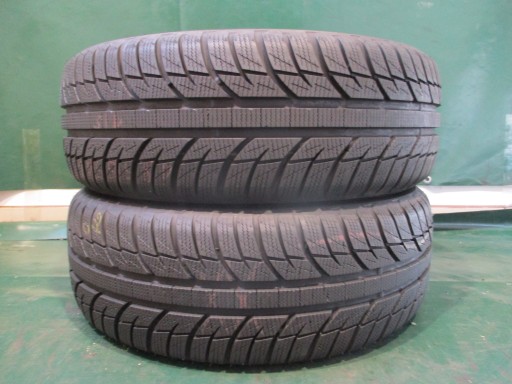 2 зимові шини 195/55R16 Toyo Snowprox S943 7,5 мм.