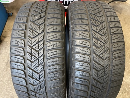 2 зимние шины 225/45R18 Pirelli Winter Sottozero 3 RUN FLAT 6 мм.