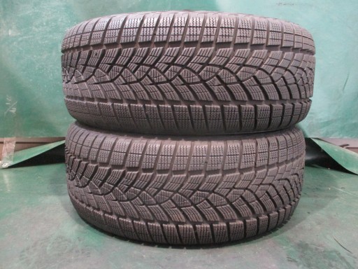 2 б/в зимова резина 235/55R17 103V Goodyear Ultra Grip 7.2 мм 2022р.