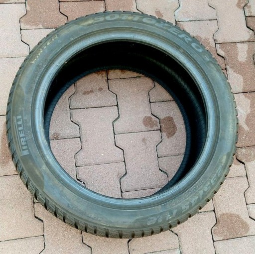 2 ЗИМНИХ ШИНЫ PIRELLI SOTTOZERO 3 235/45/18 98V 4021 ГОДА