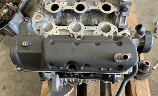 2005+ MUSTANG 4.0 КЛАПАННА КРИШКА КЛАПАННА КРИШКА