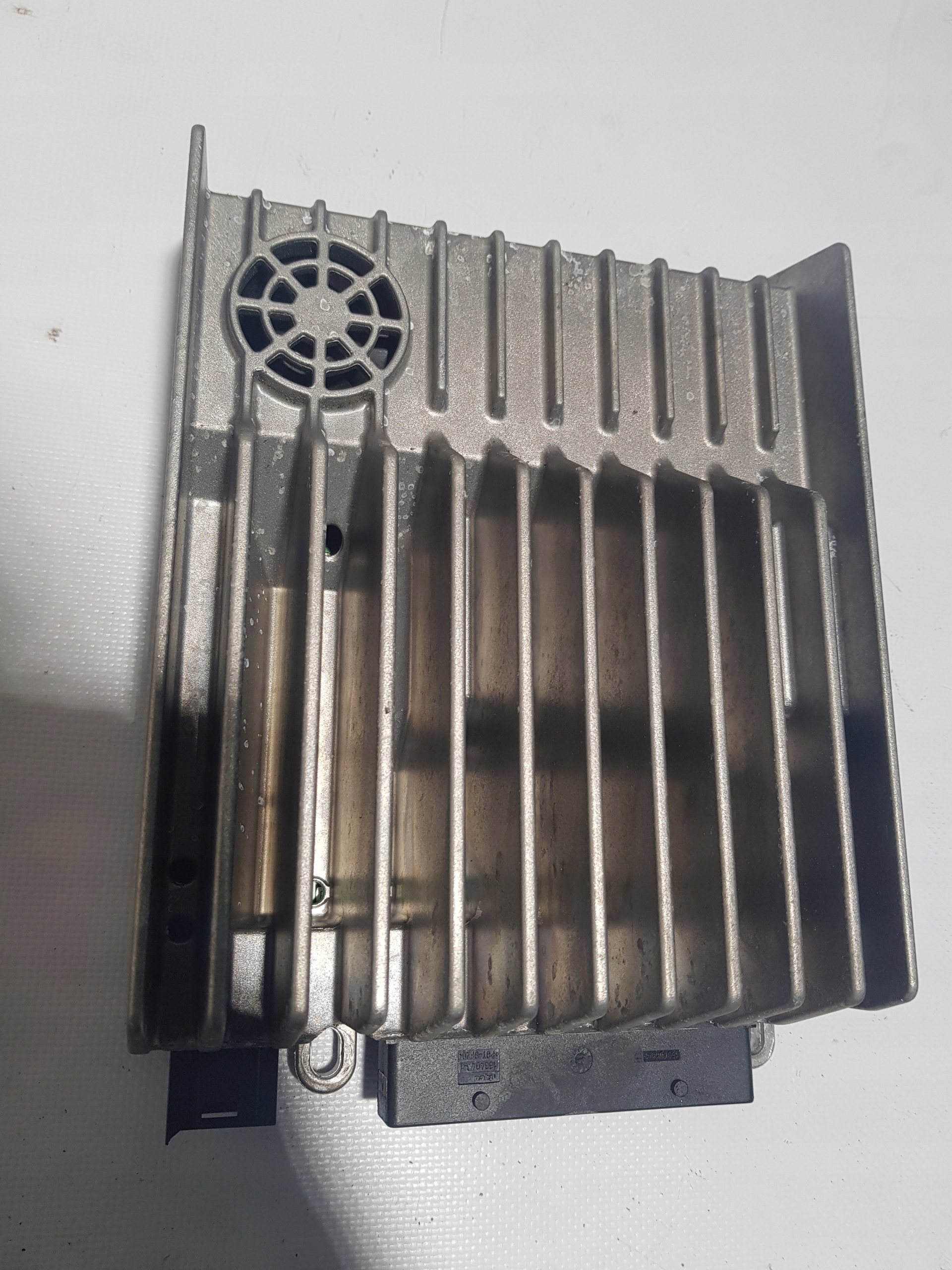 A2048705190 - 2048705190 усилитель Harman MERCEDES W204