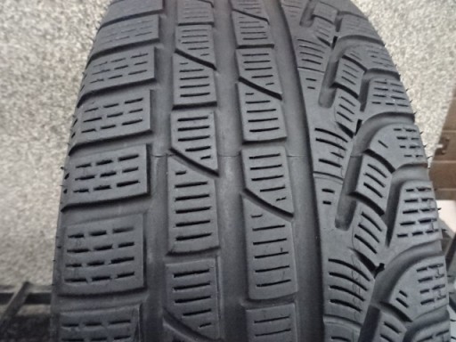 205/45/R17 88H PIRELLI WINTER 210 SERIES II