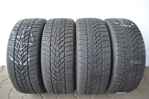205/45R17 DUNLOP WINTER SPORT 4D RSC x4 шт. 6450z