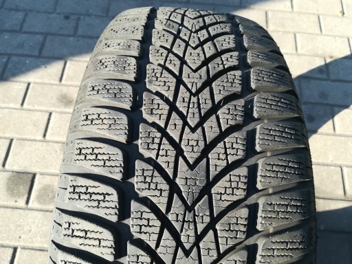 205/55R16 Dunlop SP Зимний Спорт 4D