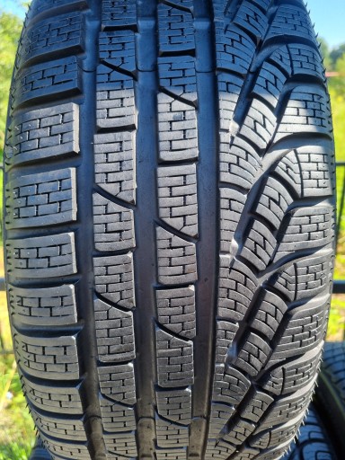 215/45R16 Pirelli Winter 210 SottoZero Серия II