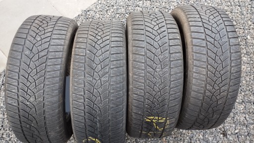 215/55R17 98V GOODYEAR ULTRA GRIP PERFORMANCE GEN-1