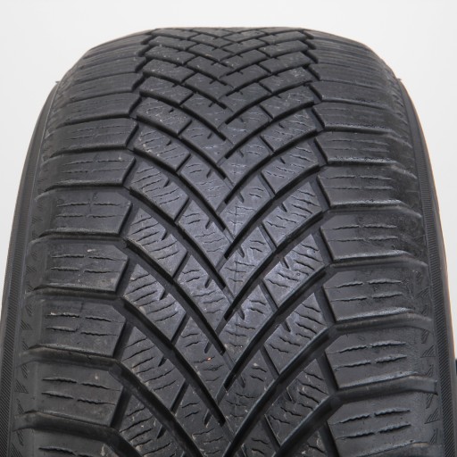 215/55R17 Yokohama BLUEARTH-WINTER V906 98V XL 2023!! Б/У ЗИМОЙ E2017