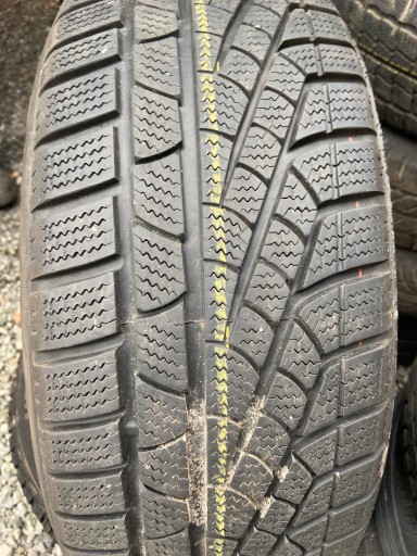 215/60R17 Пирелли СоттоЗеро Зима 210