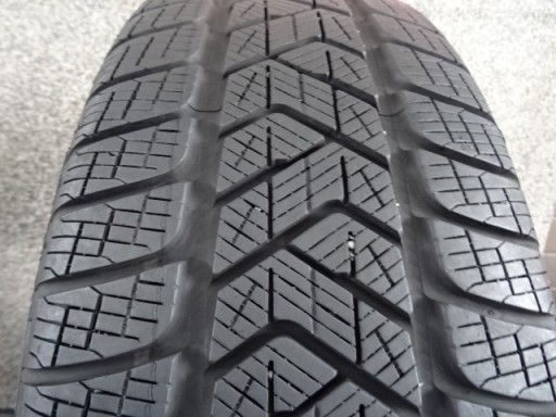 215/65/R17 99H PIRELLI WINTER SCORPION