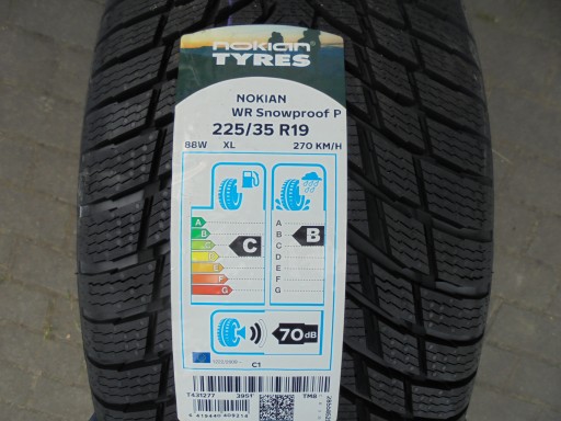 225/35R19 Nokian WR Снегозащитный P 225/35/19