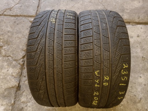 235/35 R19 PIRELLI SOTTOZERO ЗИМА 240 87V 6,1 мм