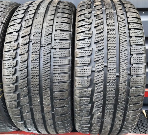 235/35R19 KUMHO IZEN KW27 91W WINTER STEAM