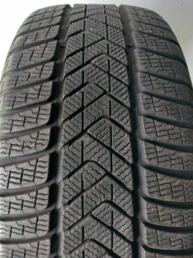 235/35R20 Pirelli Sottozero 3 Зима