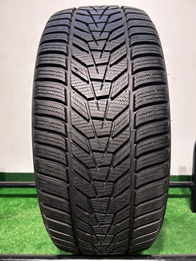 235/45R18 98V XL Hankook Winter i*cept evo 3 2022 КАК НОВЫЙ 235 45 18