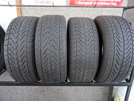 235/55/R17 VREDESTEIN GIUGIARO DESIGN WINTRAC XTREME