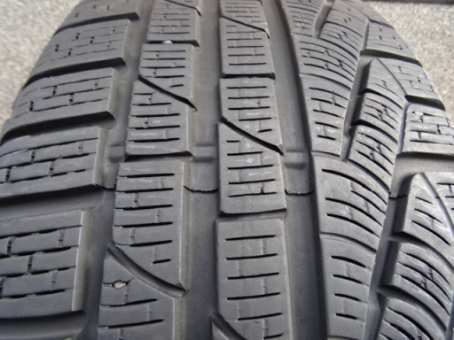 235/55/R18 PIRELLI WINTER 210 SOTTO ZERO SERIES II