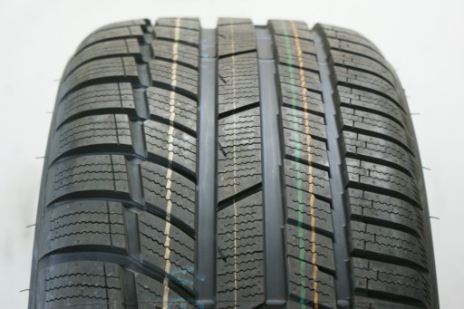 245/40R18 TOYO SNOWPROX S954, 8,9 мм