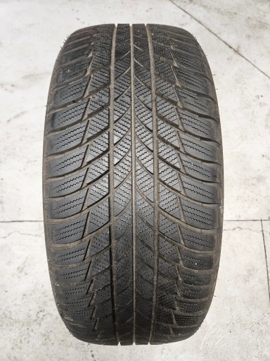 245/45/19 245/45r19 102v Bridgestone blizzak lm001 rft