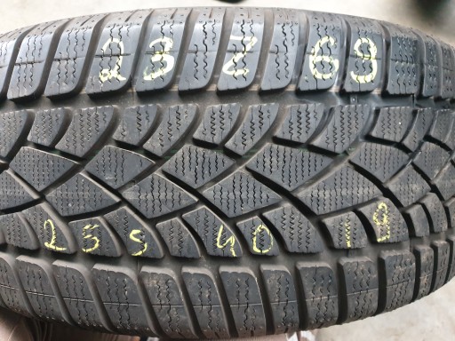 255 40 19 DUNLOP SP ЗИМНИЙ СПОРТ 3D RO1 XL