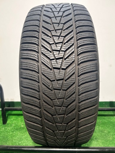 255/45R19 Hankook Winter i*cept evo 3 2022 Зимова гума 8 мм 255 45 19