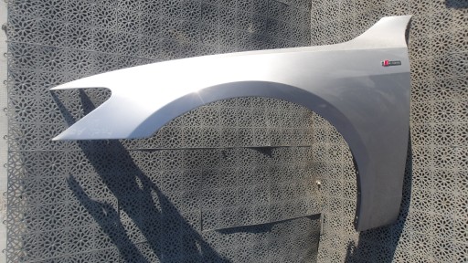 Ліве переднє крило audi a7 4k8