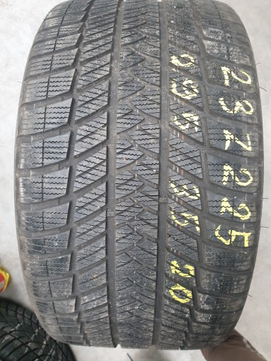 295 35 20 BRIDGESTONE BLIZZAK LM001
