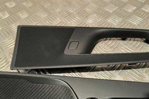 Комплект наружных молдингов volvo xc60 32237535 2.0l 2020