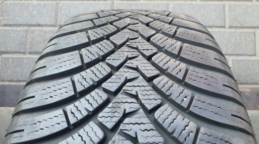 2x 205/55R16 91H Falken EuroWinter HS01 / 2x 7 мм [80]